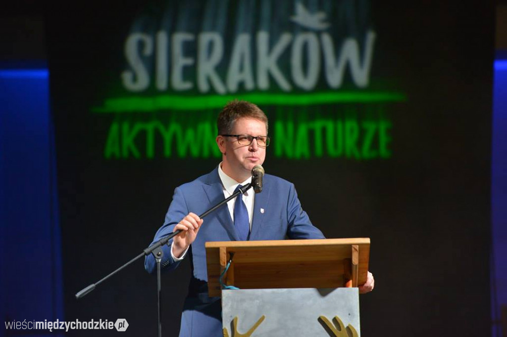 Sieraków.Otwarcie Hali Sportowo-Rekreacyjnej