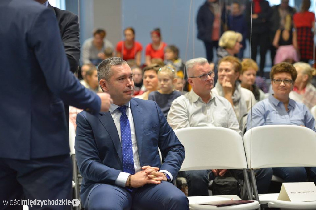 Sieraków.Otwarcie Hali Sportowo-Rekreacyjnej