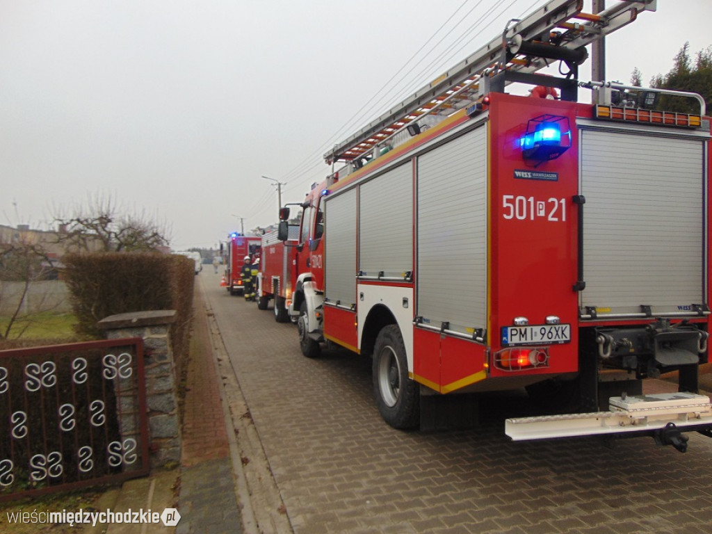 Dwa zdarzenie drogowe i pożar