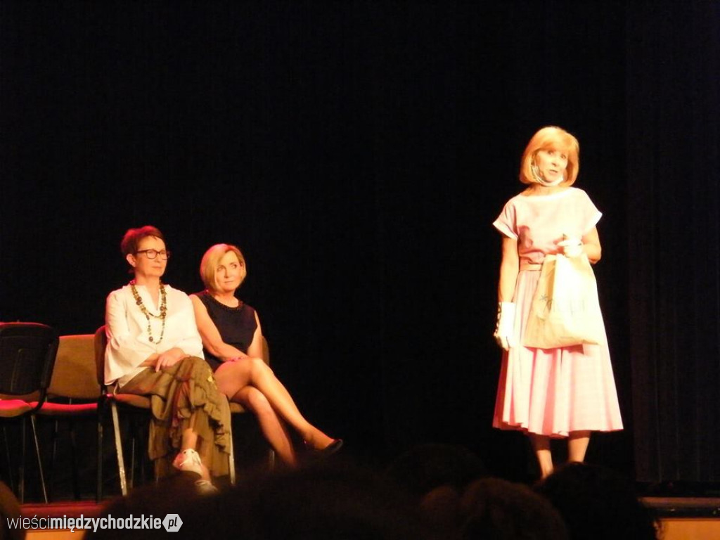 Zwykli ludzie-spektakl teatralny