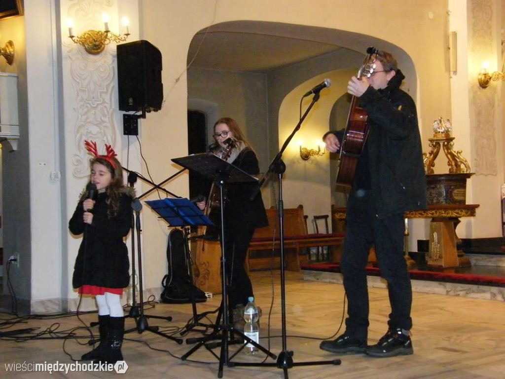 Wokół Szopy-koncert w Międzychodzie