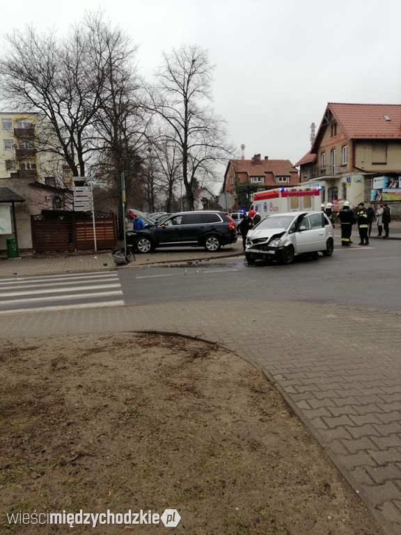 Kolizja drogowa w Sierakowie