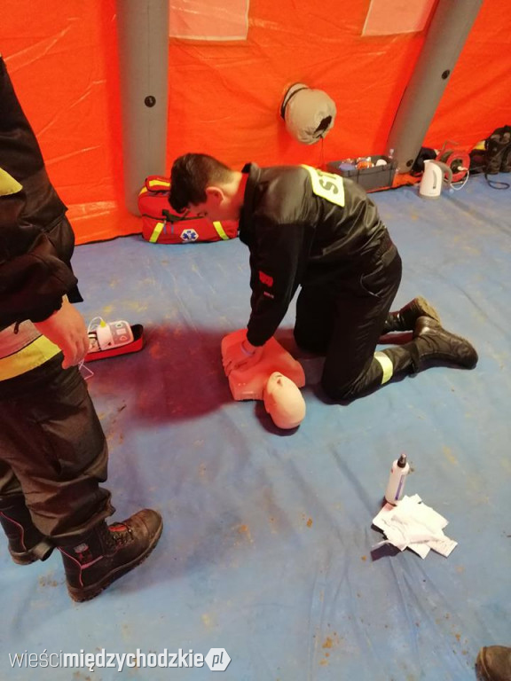 Ćwiczenia z ratownictwa lodowego