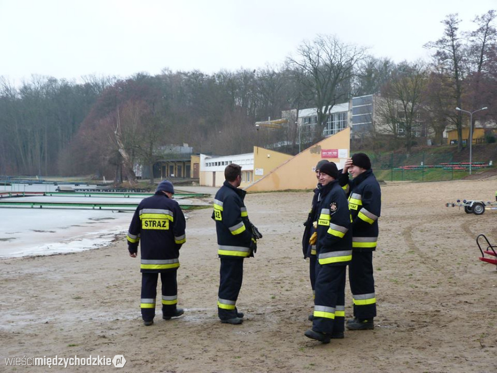 Ćwiczenia z ratownictwa lodowego
