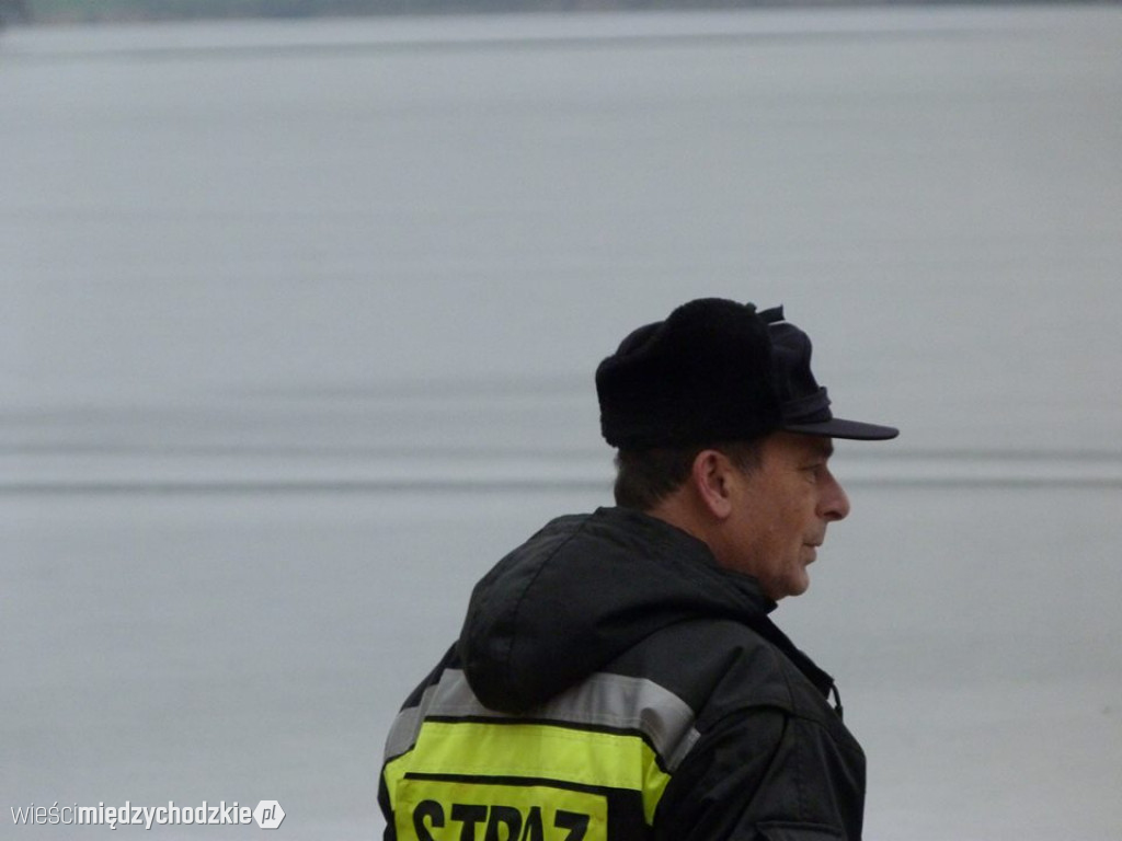 Ćwiczenia z ratownictwa lodowego