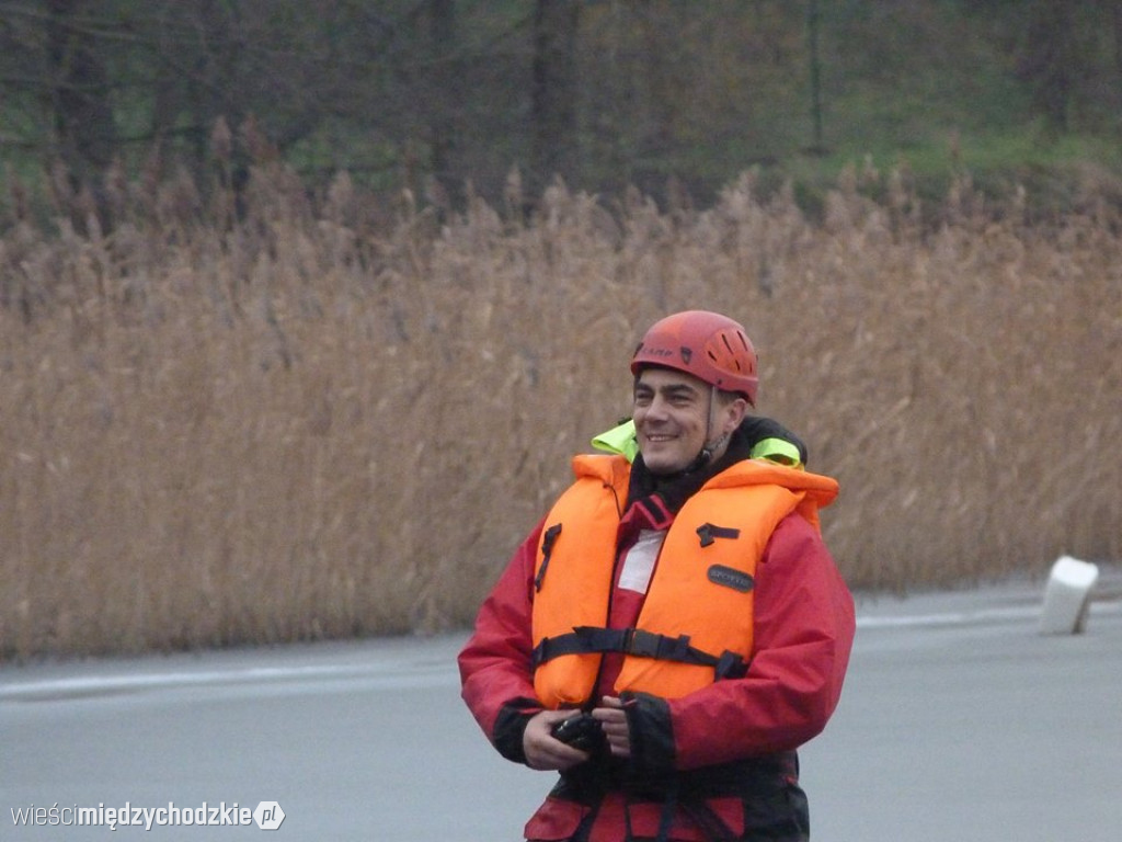 Ćwiczenia z ratownictwa lodowego