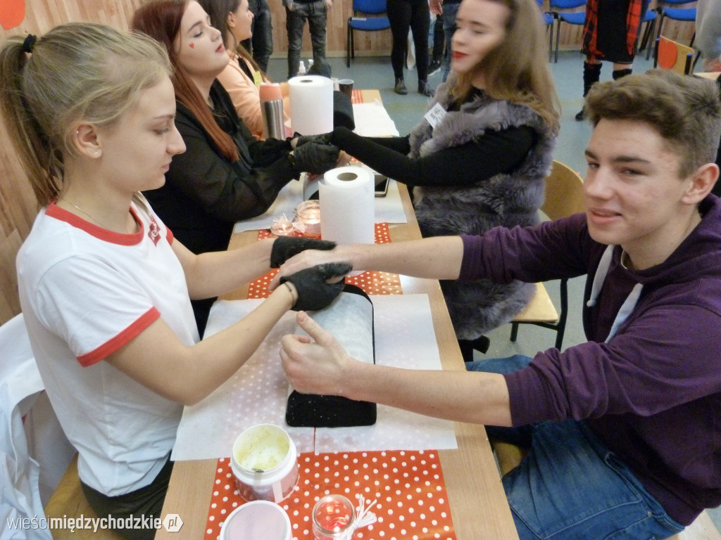 Miłosne podchody,czyli walentynki na leżakach