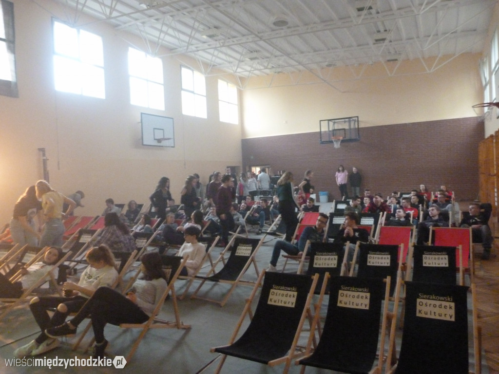 Miłosne podchody,czyli walentynki na leżakach