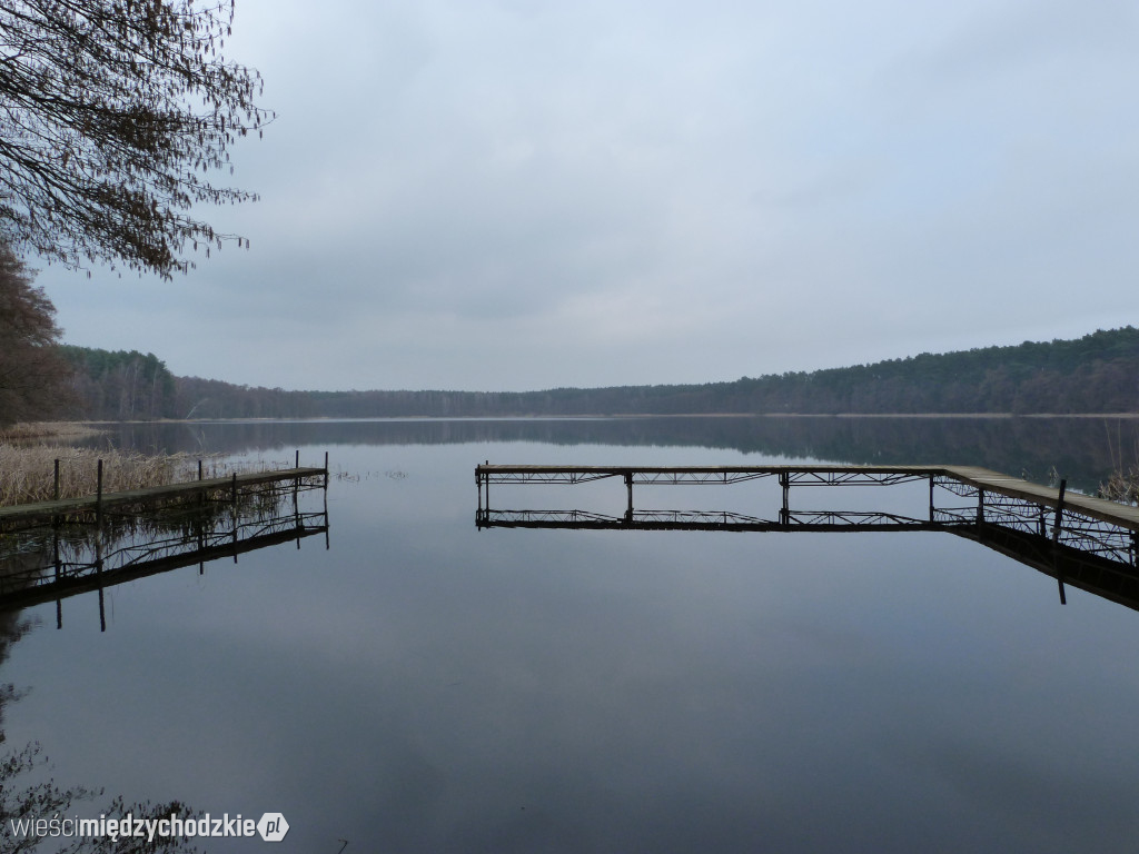 Dzień nad jeziorami