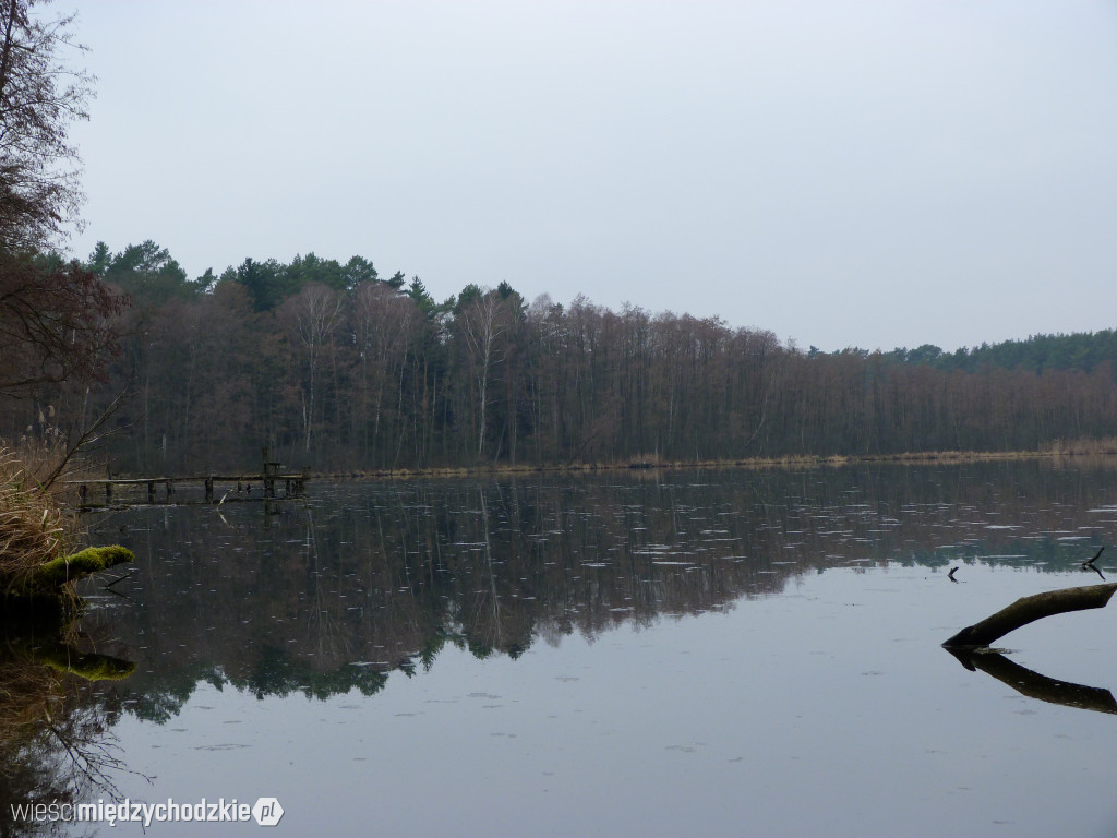 Dzień nad jeziorami