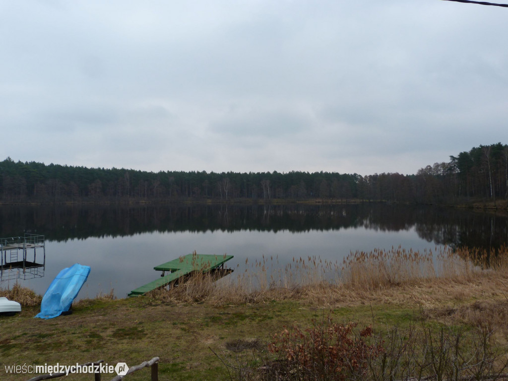 Dzień nad jeziorami