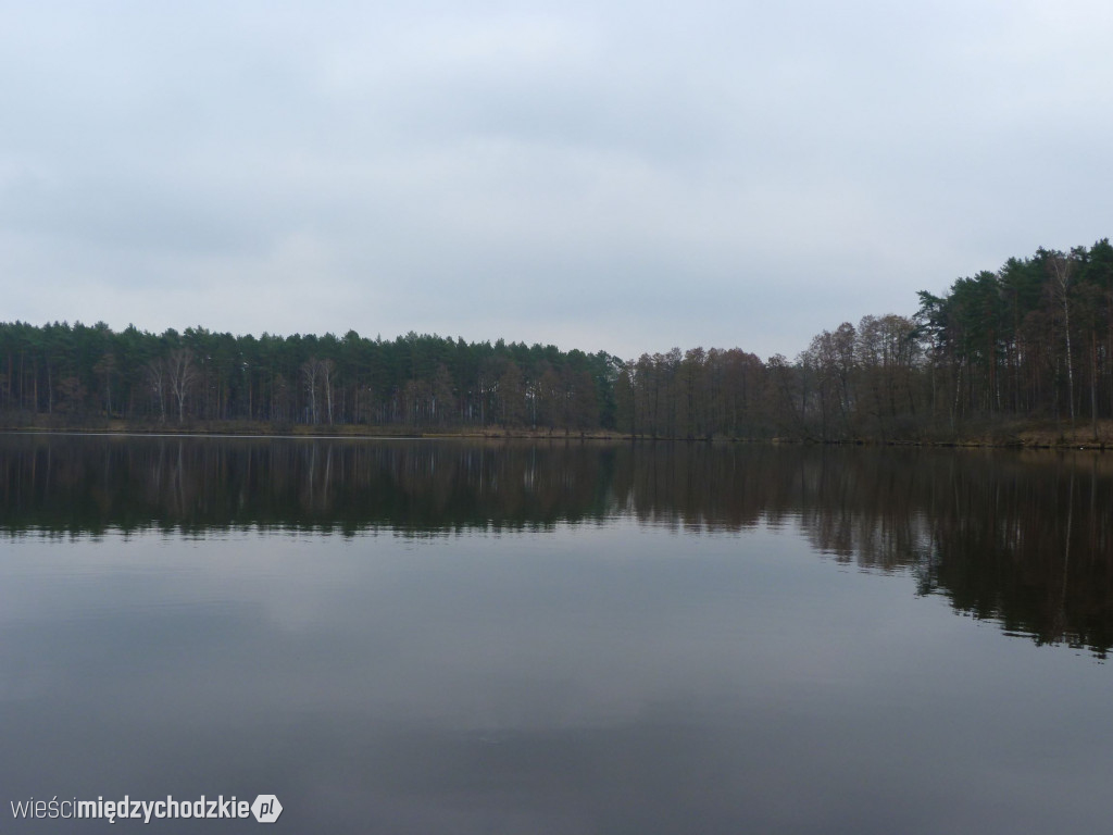 Dzień nad jeziorami