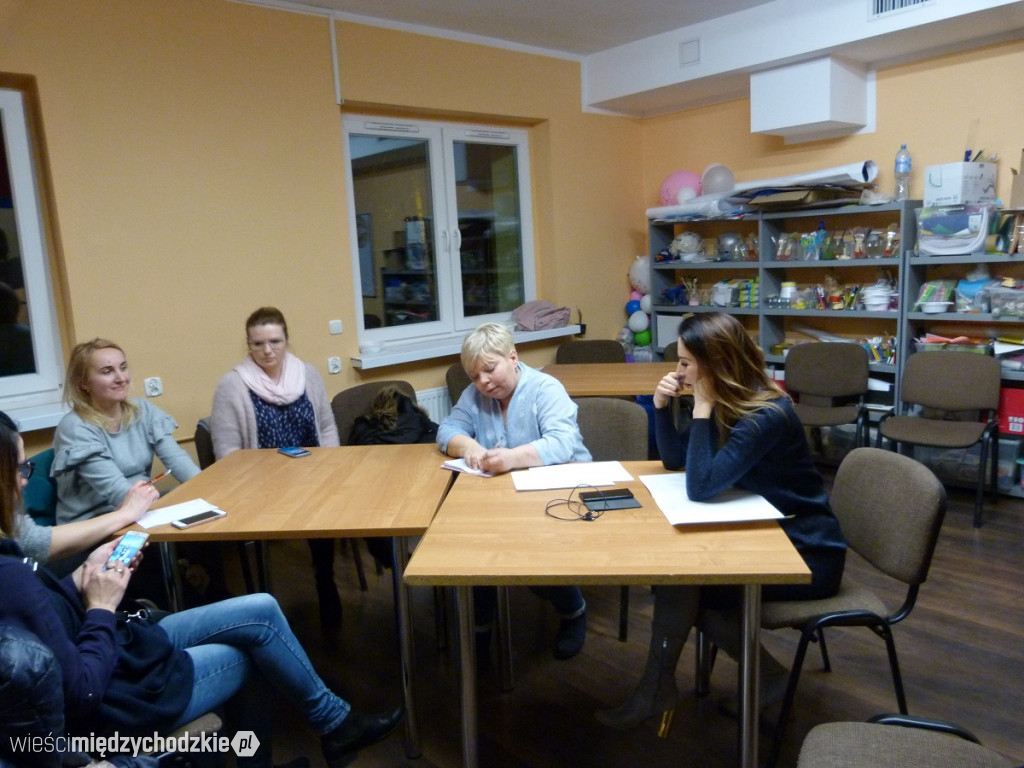 Studio Tańca REMIX ćwiczy przed urodzinami