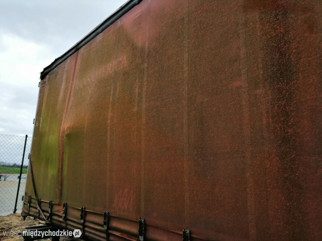 Zły stan techniczny naczepy