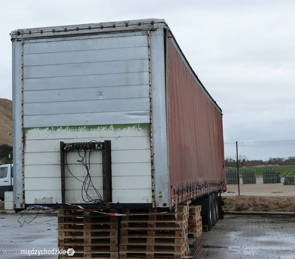Zły stan techniczny naczepy