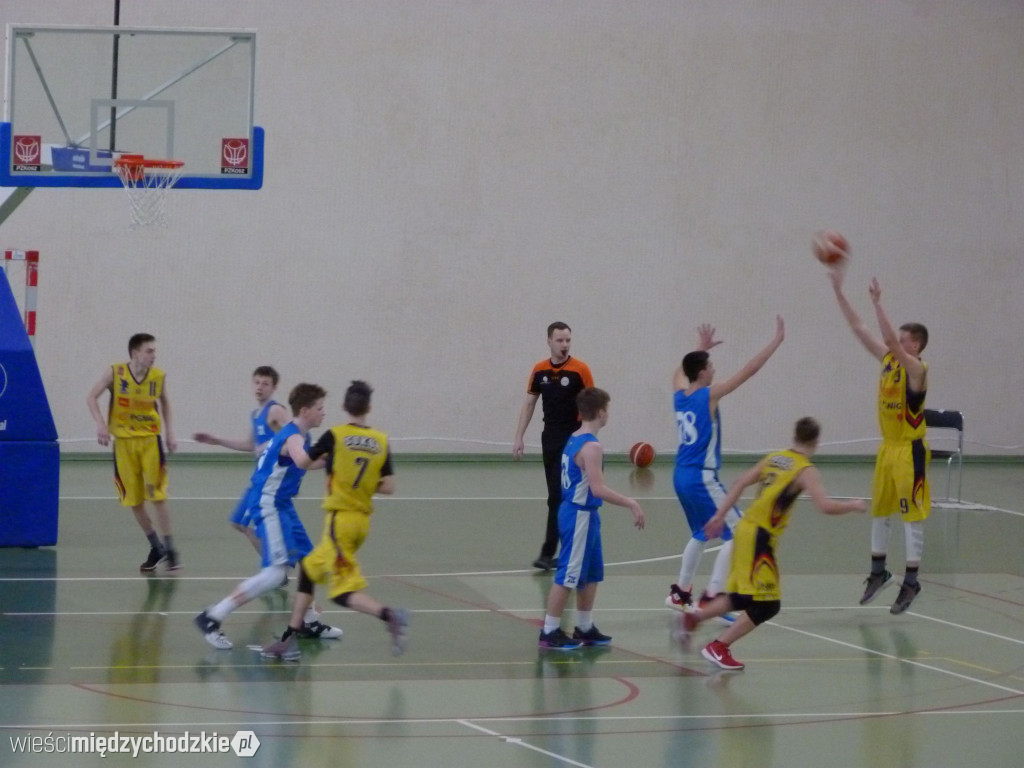Sokół Międzychód-Basket Team Suchy Las