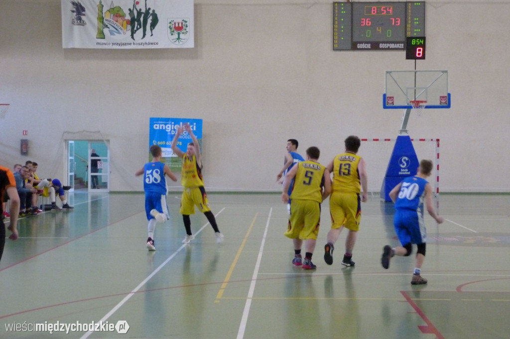 Sokół Międzychód-Basket Team Suchy Las