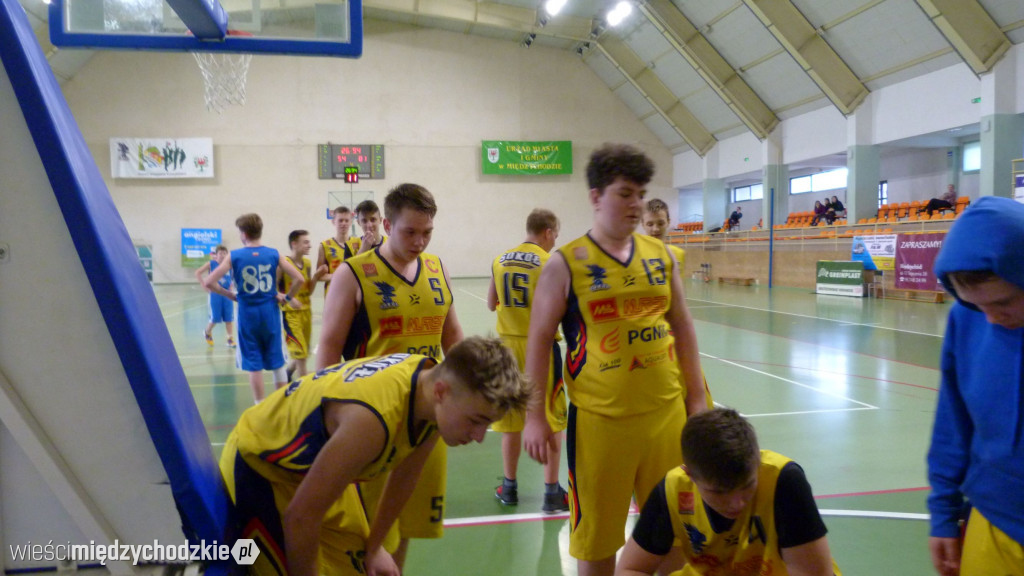 Sokół Międzychód-Basket Team Suchy Las