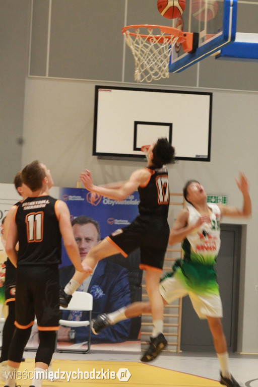Wygrana BC Sieraków z BC Barsy