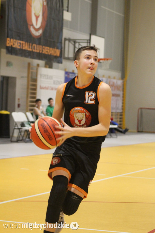 Wygrana BC Sieraków z BC Barsy