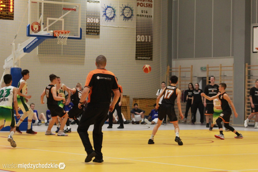 Wygrana BC Sieraków z BC Barsy