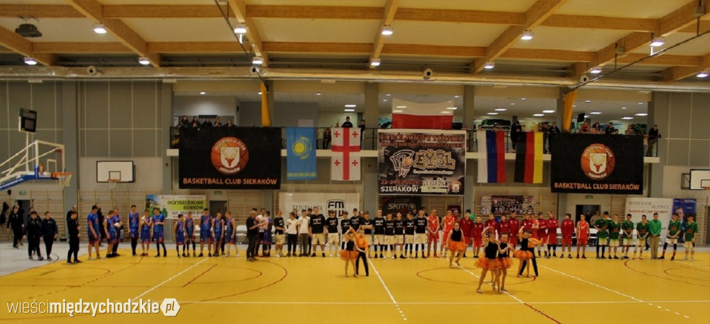 Otwarcie Międzynarodowego Turnieju