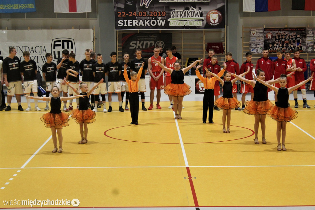Otwarcie Międzynarodowego Turnieju