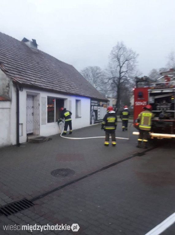Pożar w budnku na ul. Usługowej