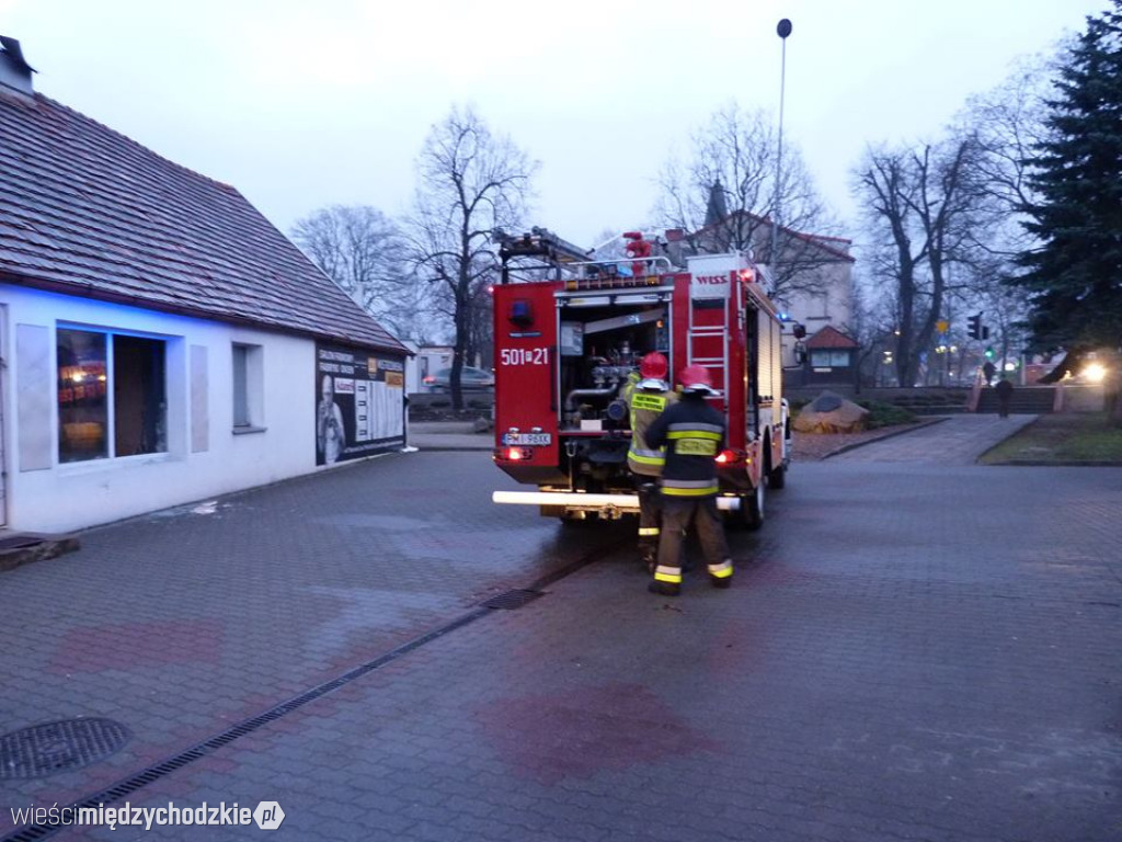 Pożar w budnku na ul. Usługowej