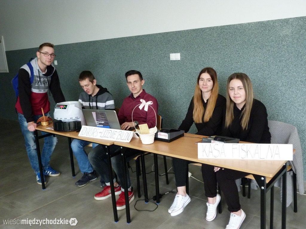 Drzwi otwarte w Zespole Szkół Technicznych Budynek A