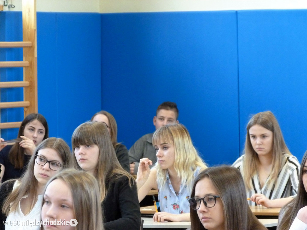 Egzaminy gimnazjalne w SP nr 2