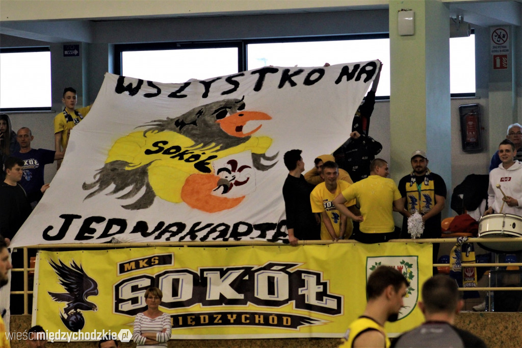 Sokół wygrywa z Żubrami Białystok