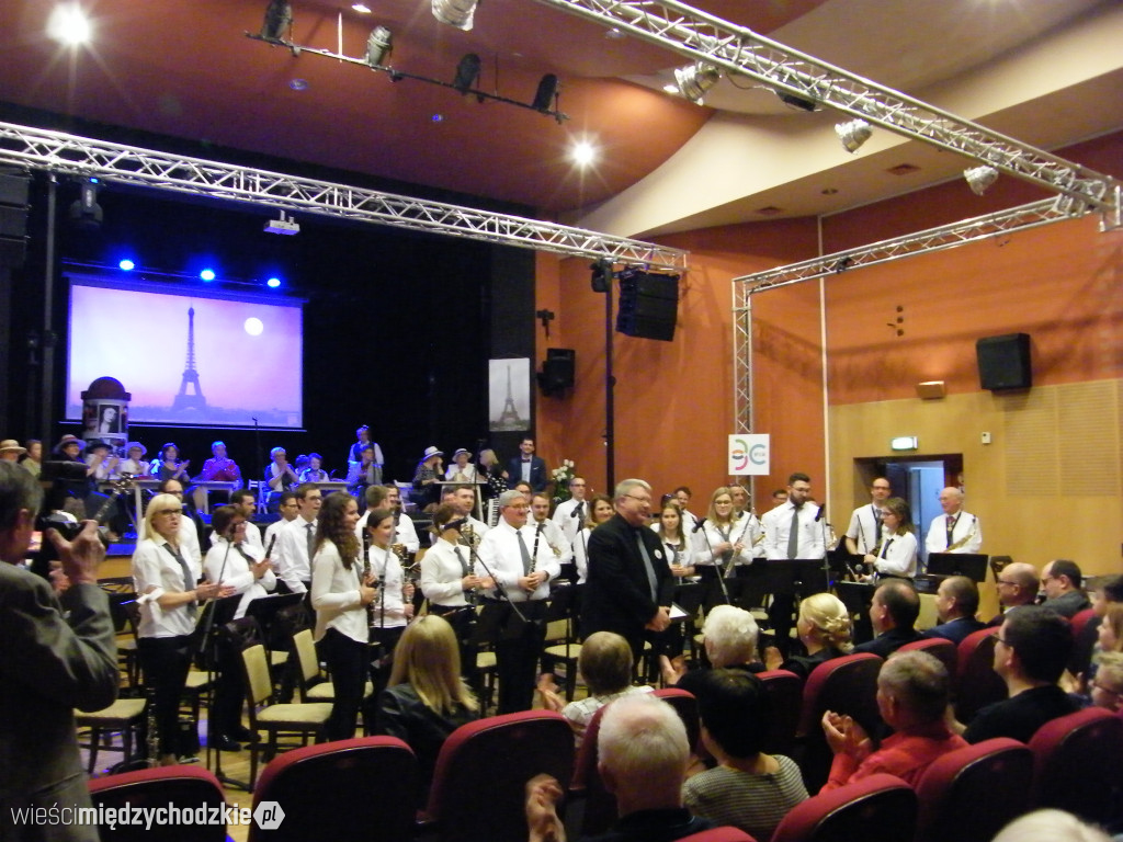 Koncert orkiestry z Ostricourt
