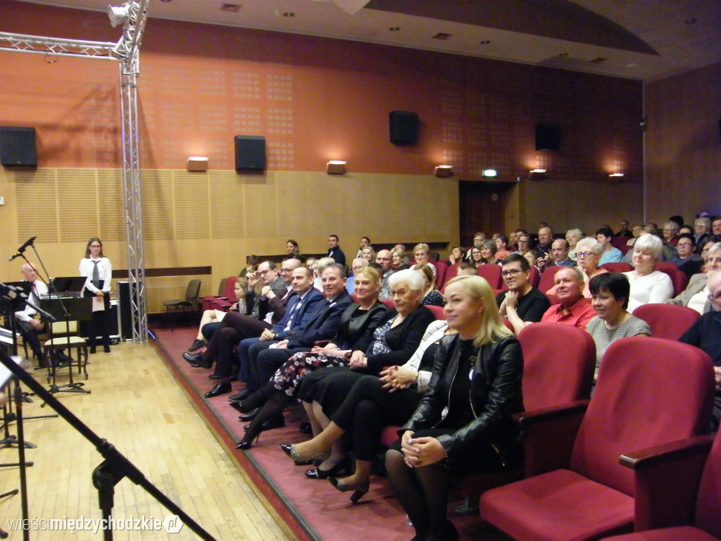 Koncert orkiestry z Ostricourt