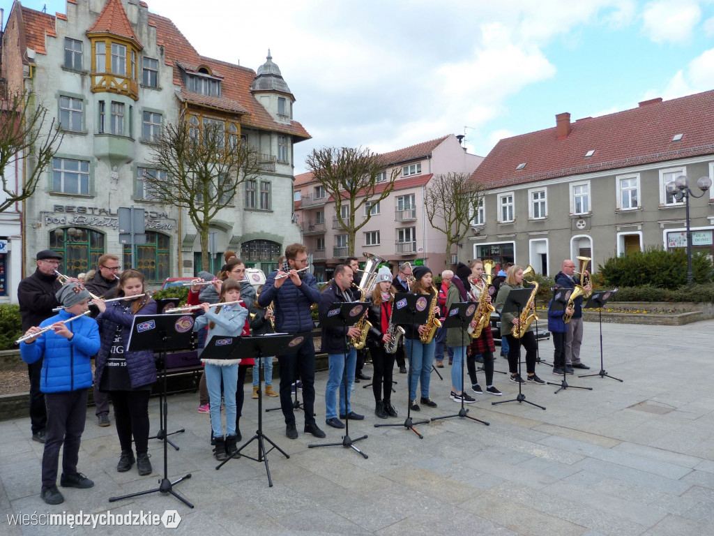 Koncert na międzychodzkim Rynku