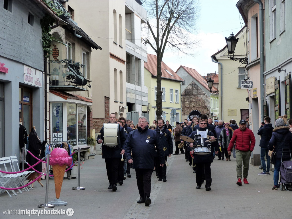 Koncert na międzychodzkim Rynku