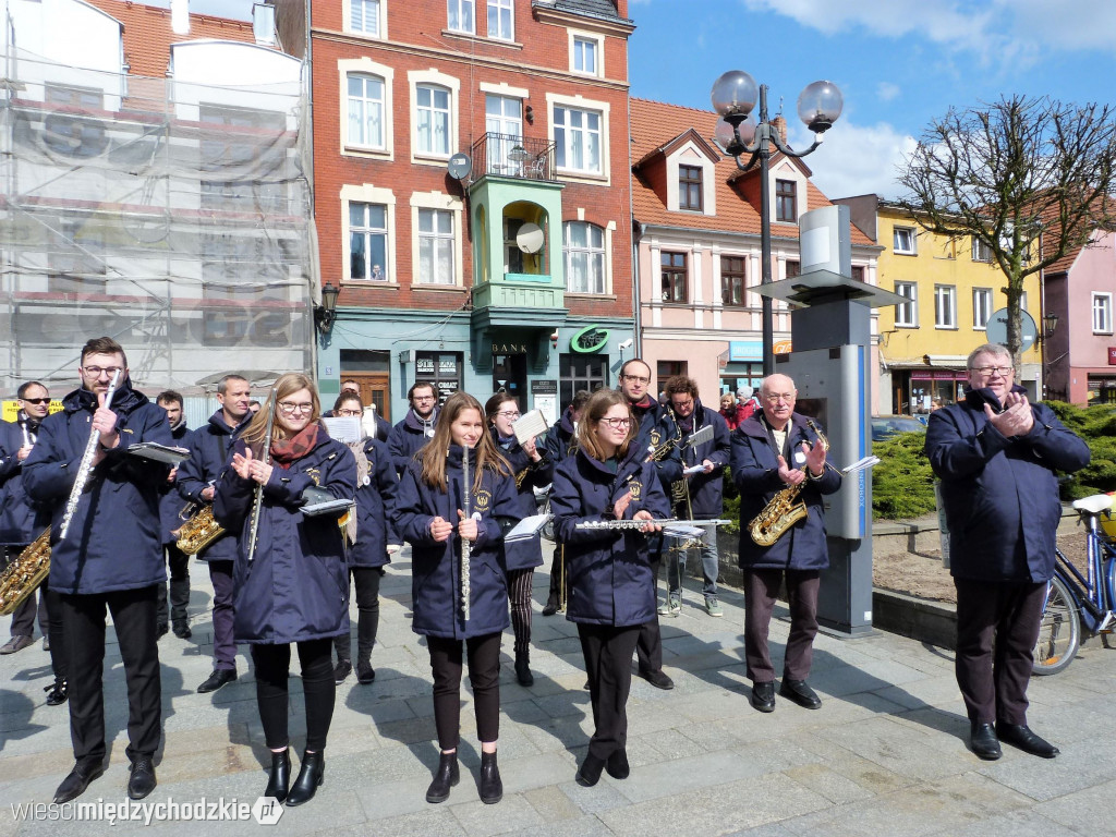 Koncert na międzychodzkim Rynku