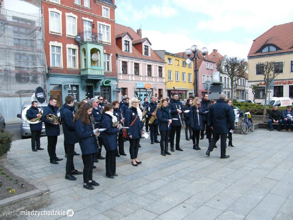 Koncert na międzychodzkim Rynku