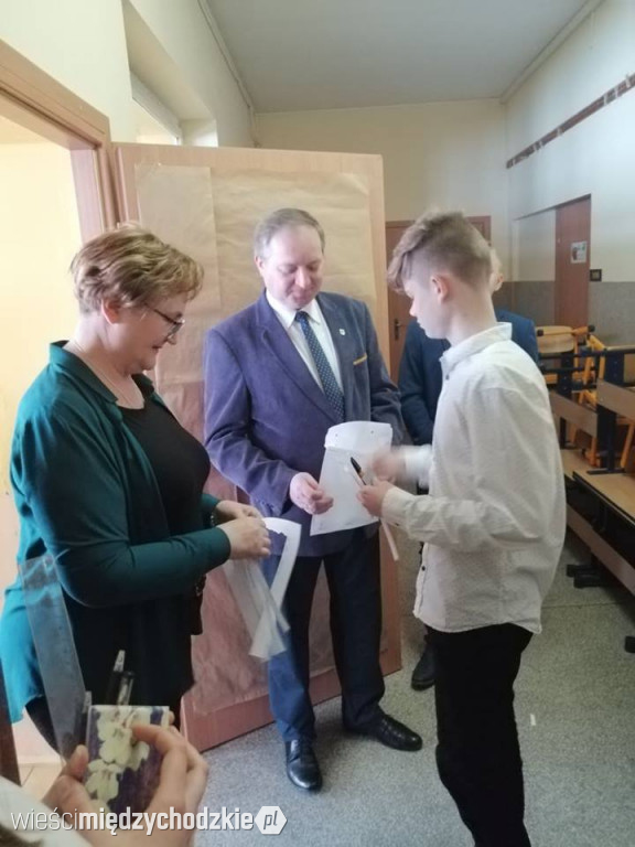 Egzamin ósmoklasistów w Kamionnie