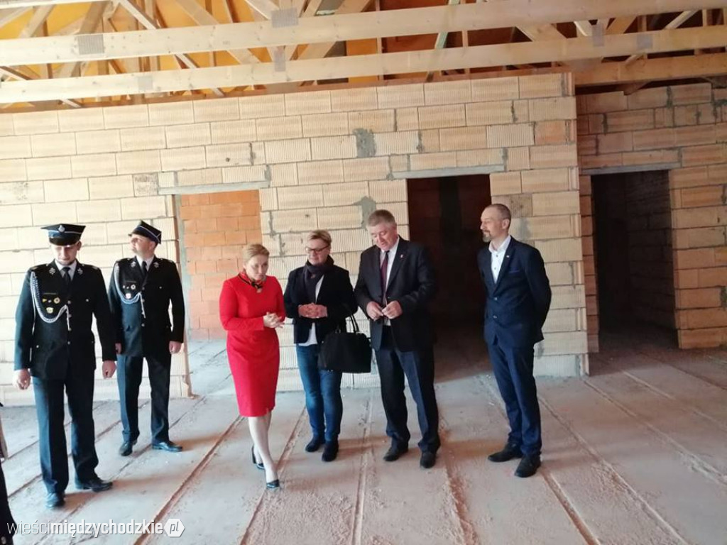 Wizyta minister Andżeliki Możdżanowskiej w Kwilczu