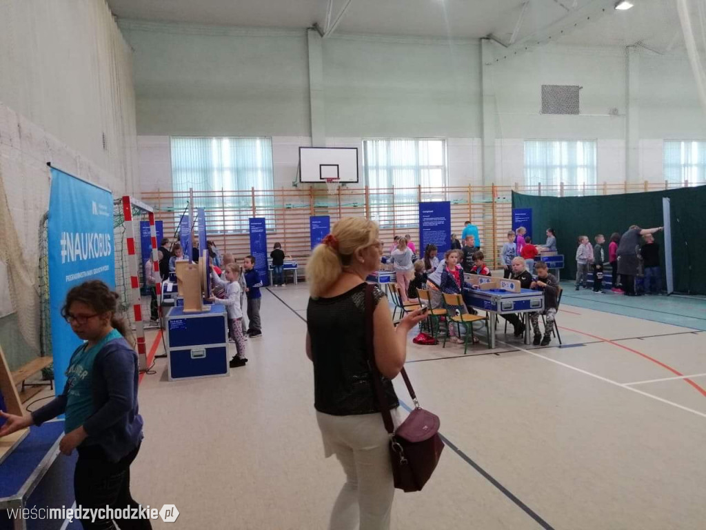 Naukobus w szkole w Kwilczu