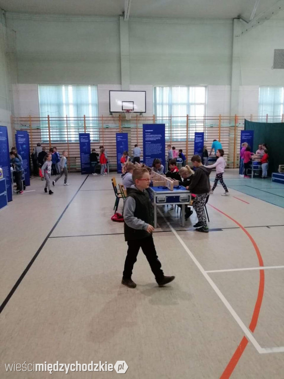 Naukobus w szkole w Kwilczu