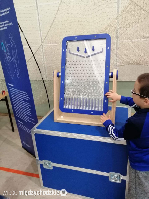 Naukobus w szkole w Kwilczu