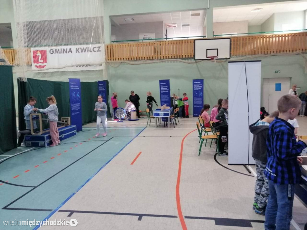 Naukobus w szkole w Kwilczu