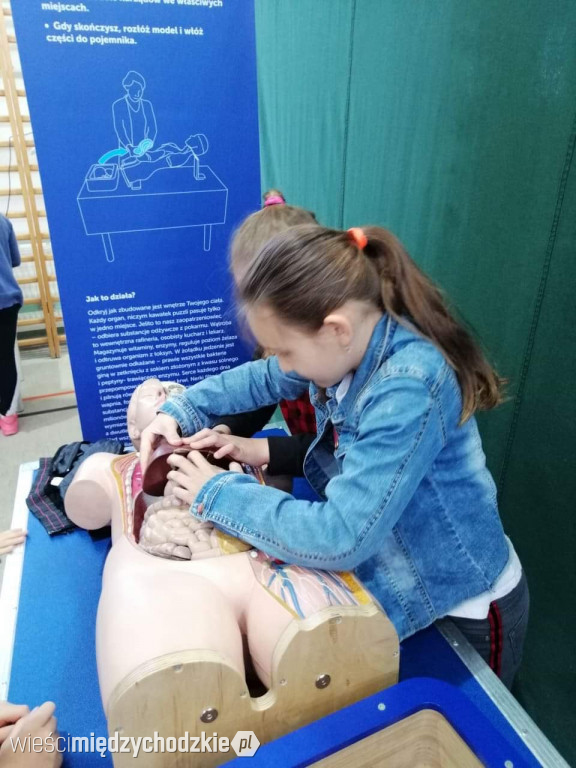 Naukobus w szkole w Kwilczu