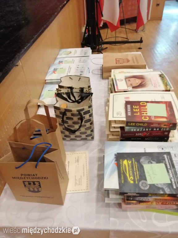 Maturzyści z Zespołu Szkół Technicznych