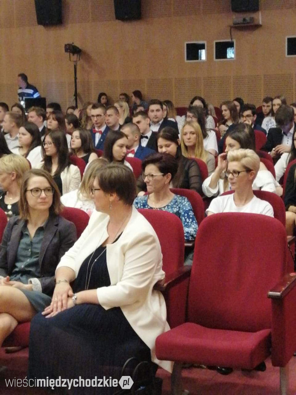 Maturzyści z Zespołu Szkół Technicznych