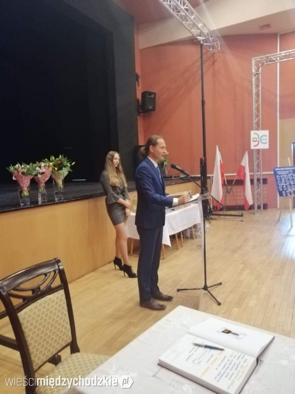 Maturzyści z Zespołu Szkół Technicznych