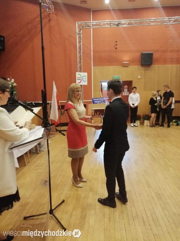 Maturzyści z Zespołu Szkół Technicznych