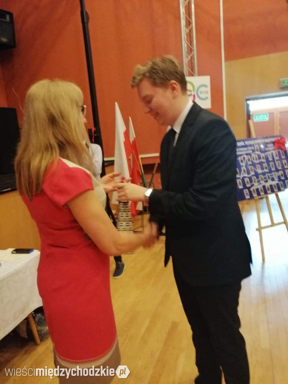 Maturzyści z Zespołu Szkół Technicznych